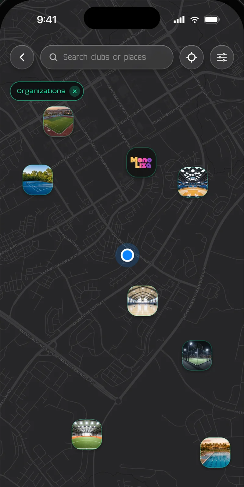 Centifit map: clubs and courts pinned around your location